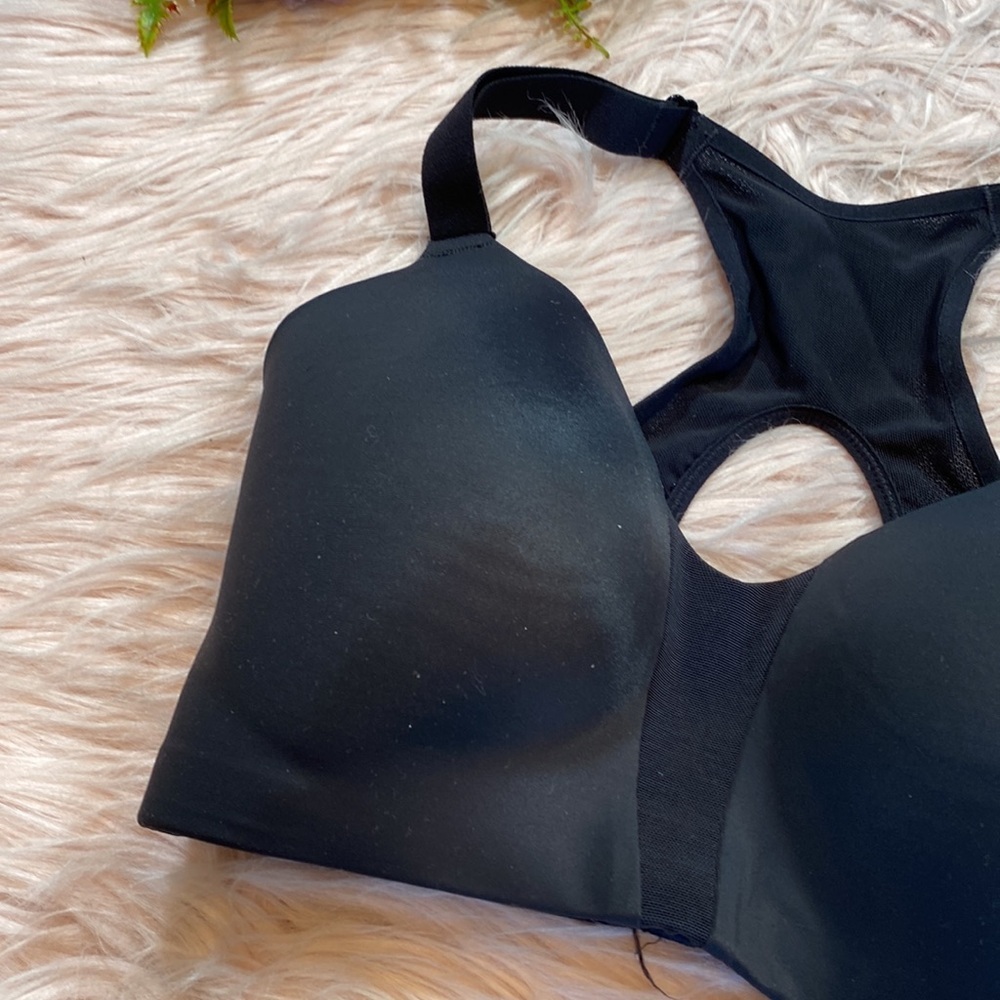 Nike Black Racerback Molding Sports Bra - Picture 2 of 9